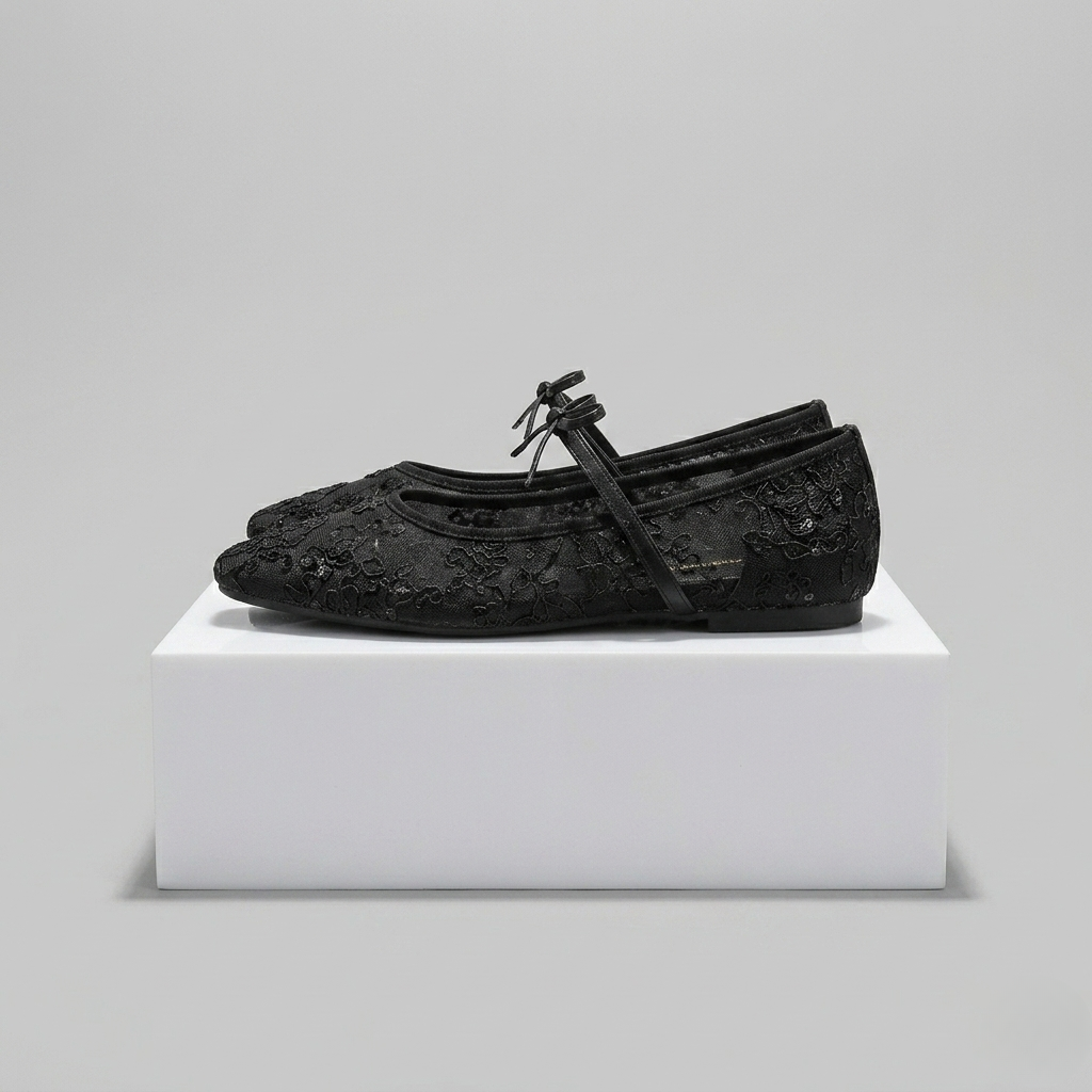 Verello™ Belle Lace Flat