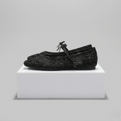 Verello™ Belle Lace Flat